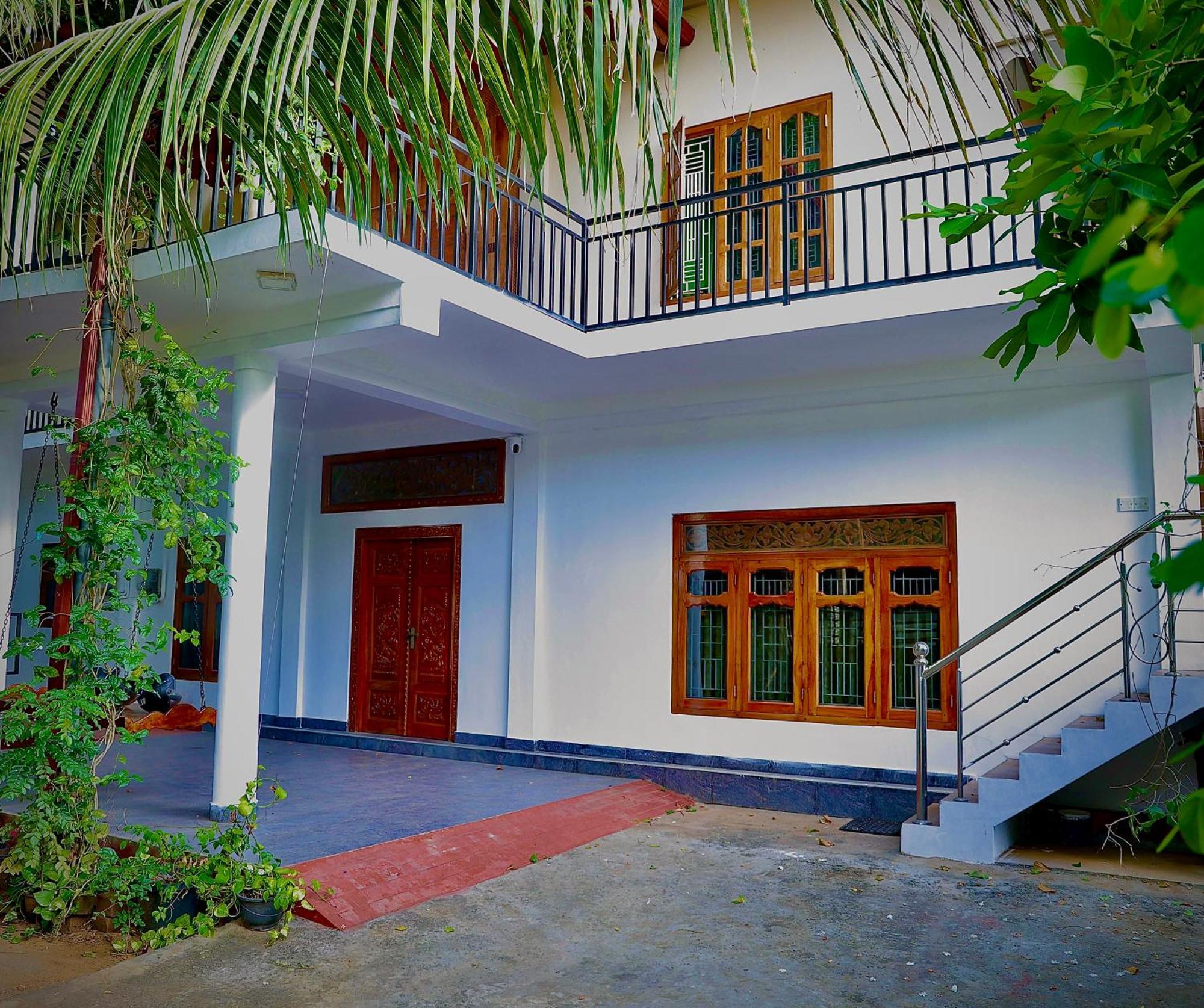 Columbus Villa Джафна Екстер'єр фото